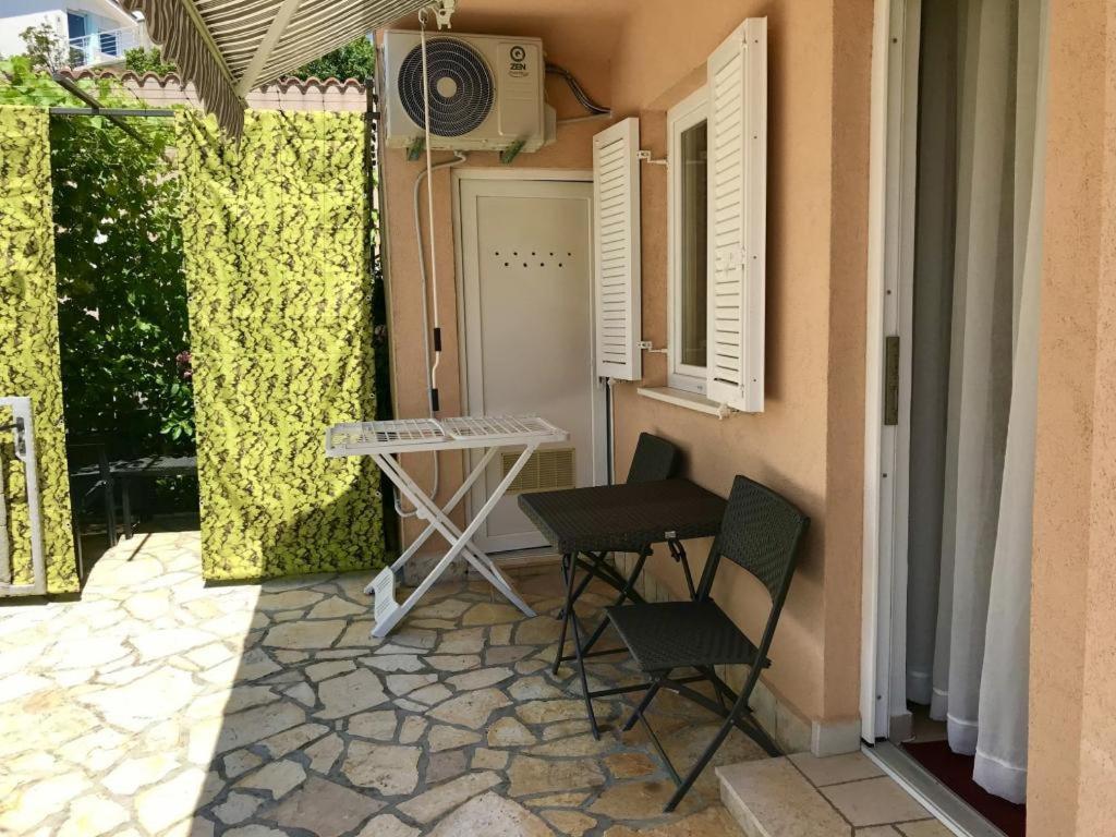 Apartment Ally Crikvenica Buitenkant foto